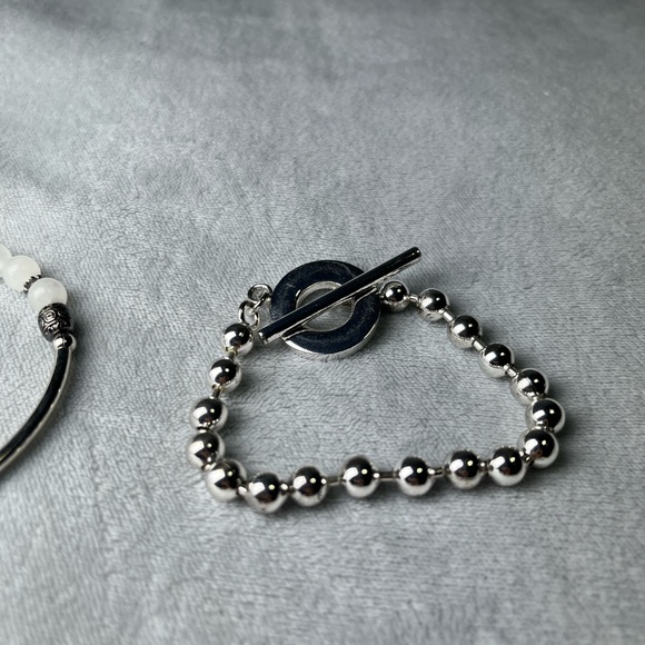 Jewelry Set - Picture 2 of 12